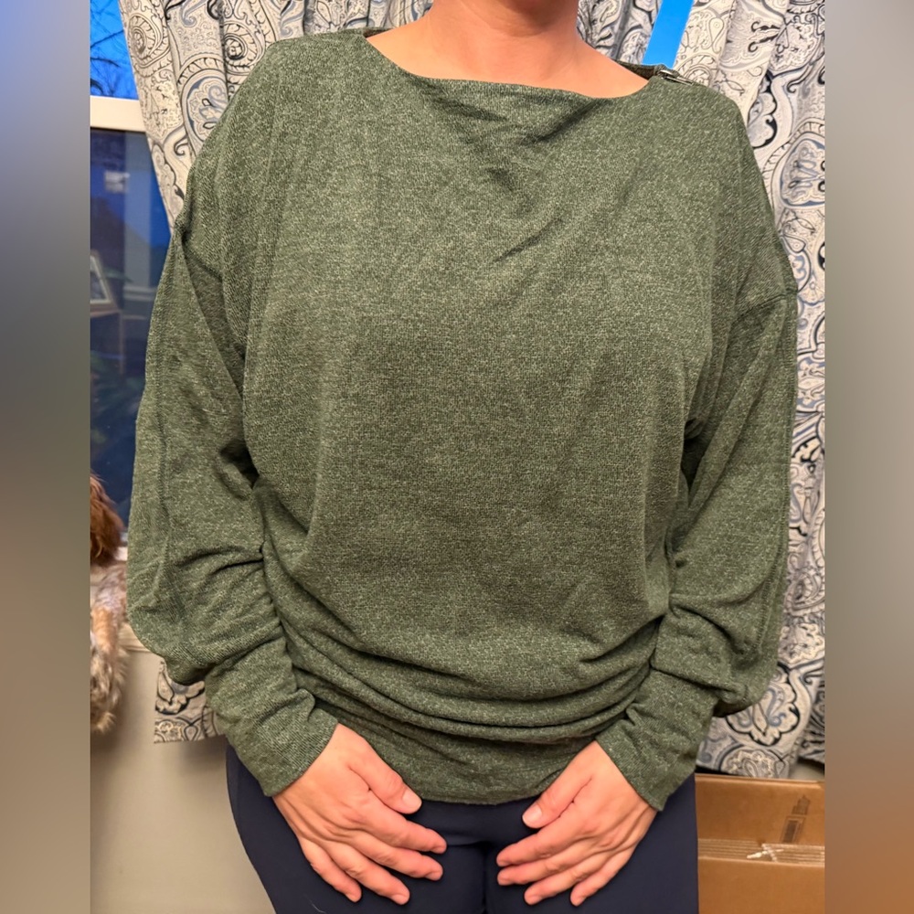 Kori America women medium batwing blouse zipper accent